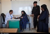 ویزیت رایگان بسیج جامعه پزشکی در منطقه درود فرامان کرمانشاه