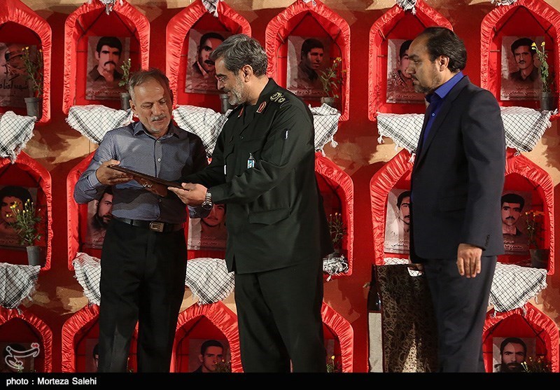 یادواره شهدای شهر دیزیچه - اصفهان