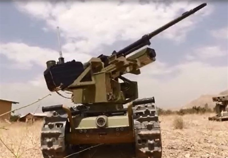 نمونه ارتقایافته "ربات مسلح سپاه" رونمایی شد + ویژگی‌ها و تصاویر