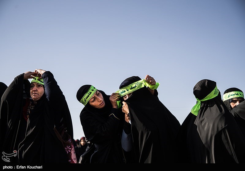 مناورة 10 الاف شخص الى بیت المقدس فی سمنان