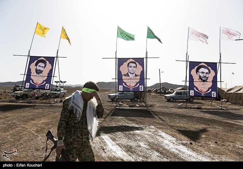 مناورة 10 الاف شخص الى بیت المقدس فی سمنان