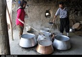شیره پزی سنتی در روستای مانیزان ملایر