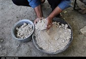 شیره پزی سنتی در روستای مانیزان ملایر
