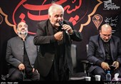 مداحی در مراسم سیاه پوشی در آستان مقدس امامزاده حسن(ع)