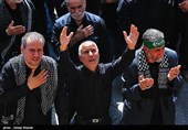 مراسم عزاداری روز عاشورا در میدان امام حسین (ع)