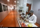 پژوهشگران دانش بنیان آریوژن در حال تحقیق، توسعه و تولید داروهای نوترکیب 