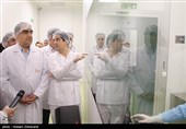 عرض اربعة ادویة بیوتکنولوجیة منتجة محلیا فی ایران