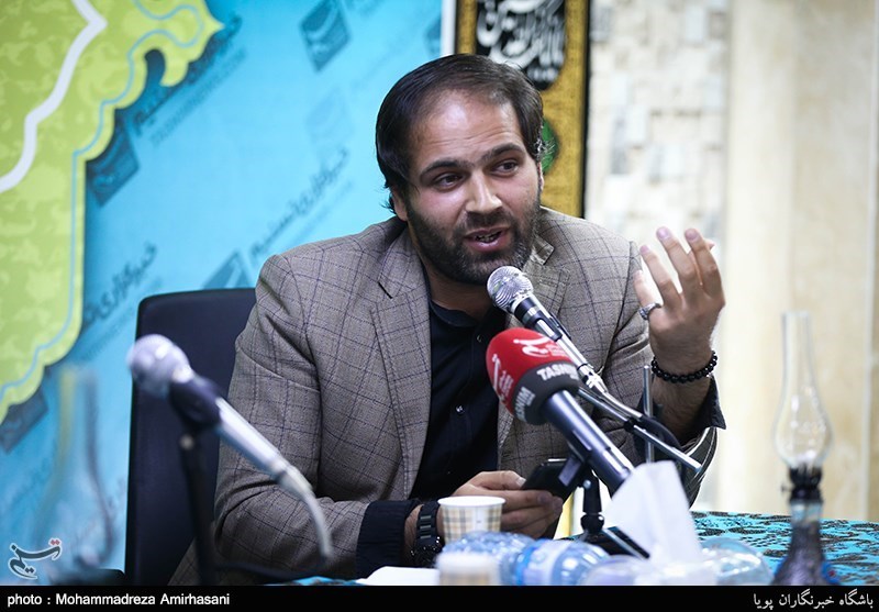 سومین محفل شعر و ترانه قرار