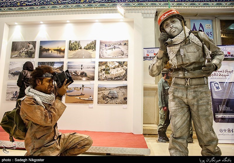 سیلورمن ها در نمایشگاه مطبوعات