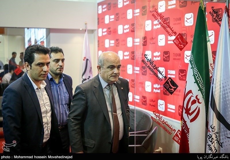 کنفرانس خبری سفیر روسیه در تهران در غرفه خبرگزاری تسنیم