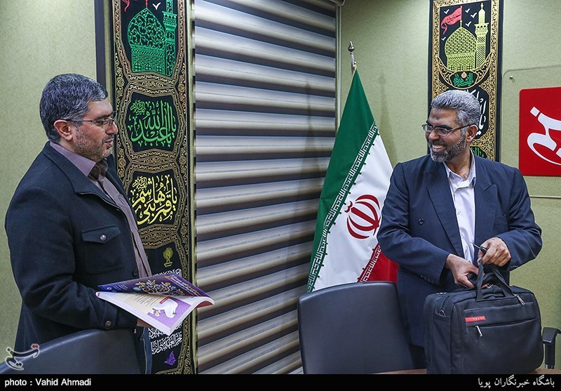 حسین صمصامی، اقتصاددان و نظریه‌پرداز بانکداری اسلامی و استاد دانشگاه شهید بهشتی