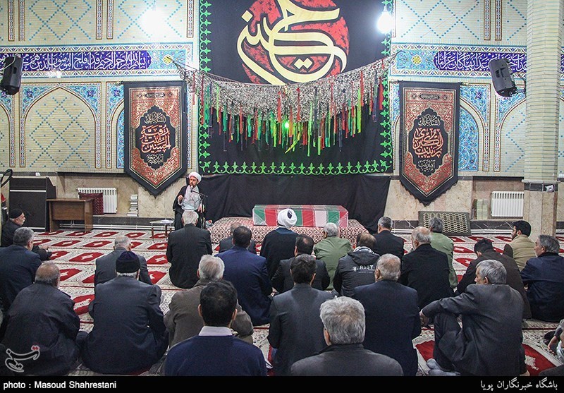 مراسم وداع با دو شهید گمنام