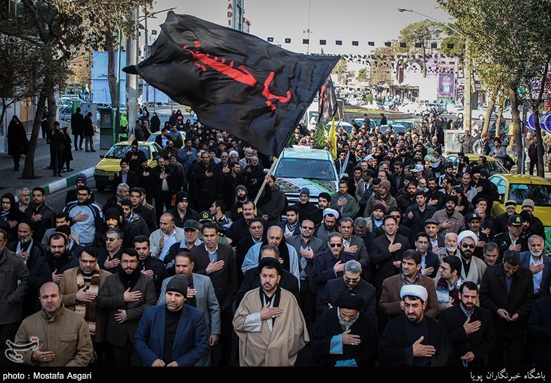 تشییع پیکر شهید گمنام در شهرری