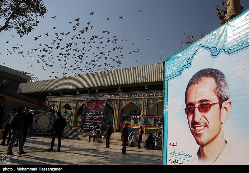 تلویزیون , سریال ایرانی , صدا و سیمای جمهوری اسلامی ایران , شبکه های سیمای جمهوری اسلامی ایران , شبکه یک , شبکه پنج | شبکه پنج سیمای جمهوری اسلامی ایران , بازیگران سینما و تلویزیون ایران ,