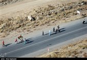 السیر على الأقدام نحو مشهد الإمام الرضا (ع)