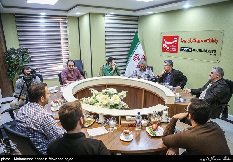 بازدید عکاس فرانسوی از باشگاه خبرنگاران پویا