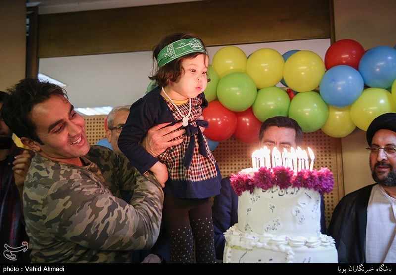 مراسم جشن تولد فرزندان شهدای فاطمیون و زینبیوند