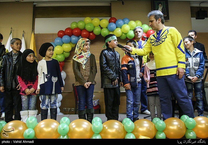 مراسم جشن تولد فرزندان شهدای فاطمیون و زینبیوند