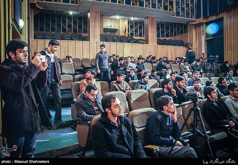 همایش دوگانه فتنه و نفاق