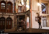 مرمت نقاشی های خانه تاریخی بروجردی
