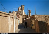 سازنده ی خانه ی بروجردی یکی از معمارهای چیره دست کاشان به نام استاد علی مریم کاشانی است