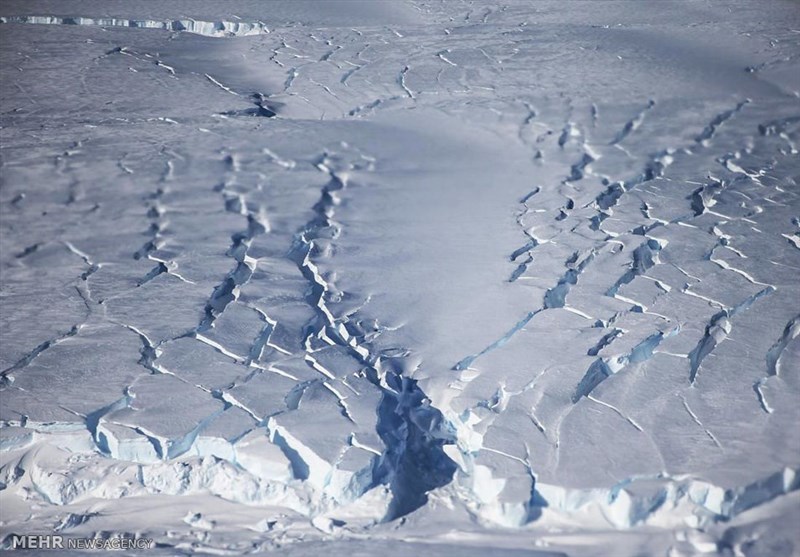 Scientists Discover A Vast Structure Hiding beneath Antarcti