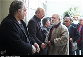 بهزاد فراهانی بازیگر در مراسم ختم دنیا فنی زاده