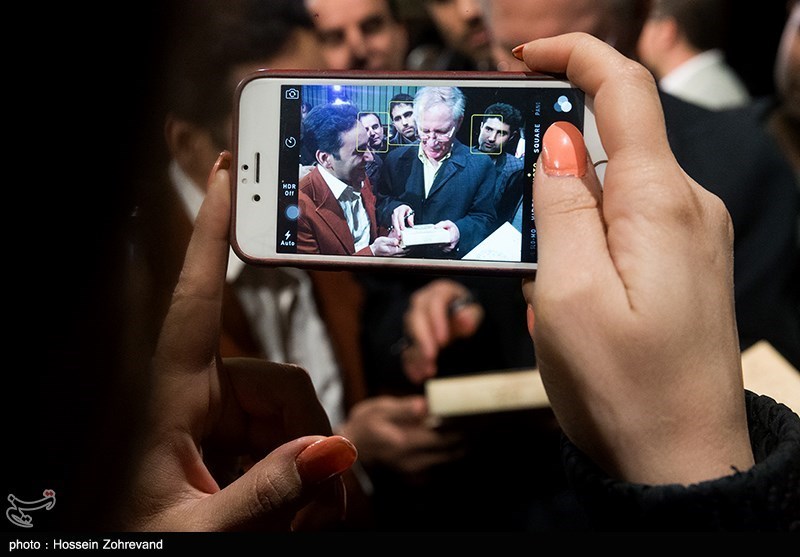 آئین رونمایی و انتشار آلبوم تصویری چراغ افروخته و ردیف های موسیقی