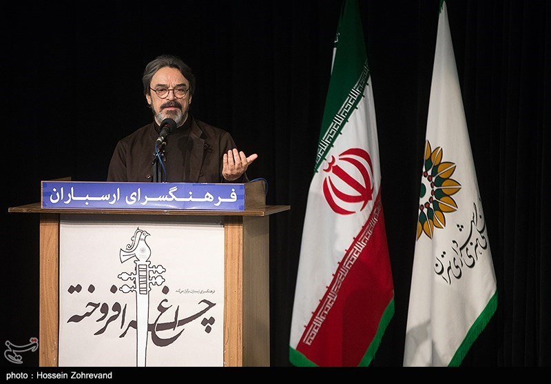 آئین رونمایی و انتشار آلبوم تصویری چراغ افروخته و ردیف های موسیقی