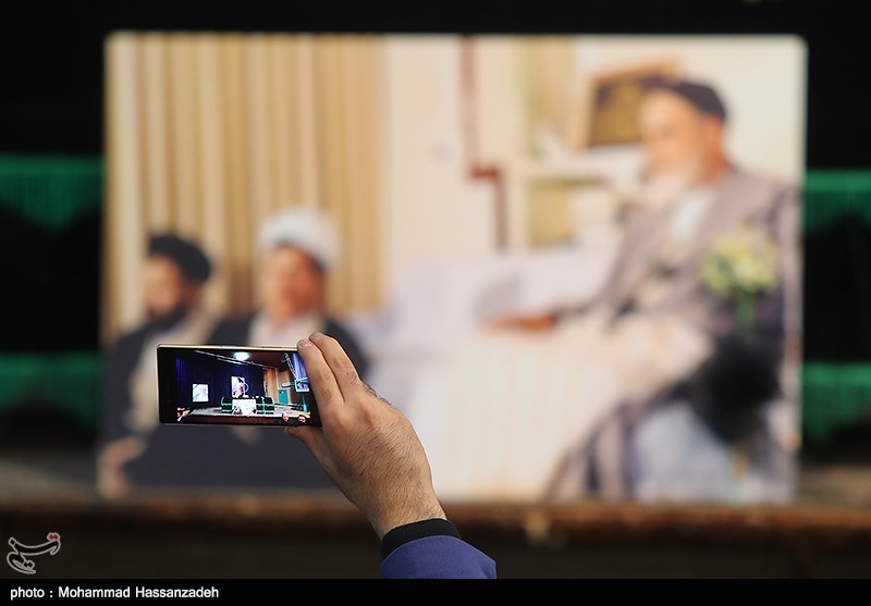 وداع با پیکر آیت الله هاشمی رفسنجانی در حسینیه جماران -5