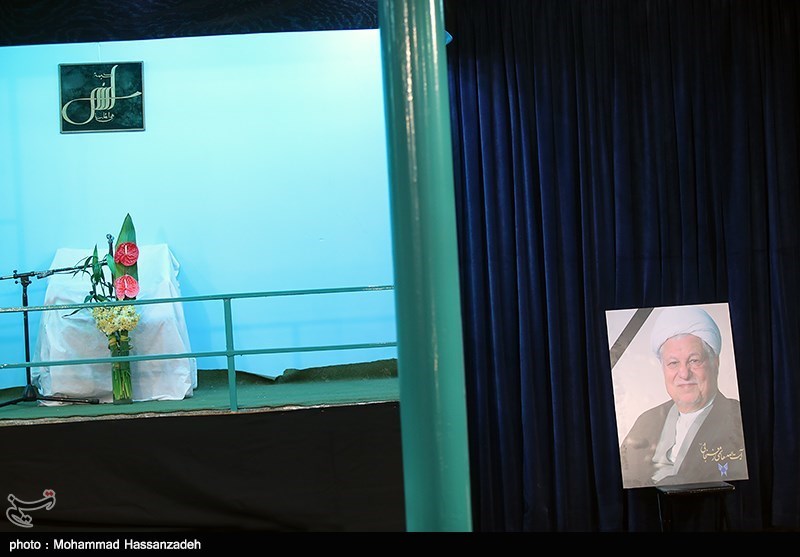 وداع با پیکر آیت الله هاشمی رفسنجانی در حسینیه جماران -5