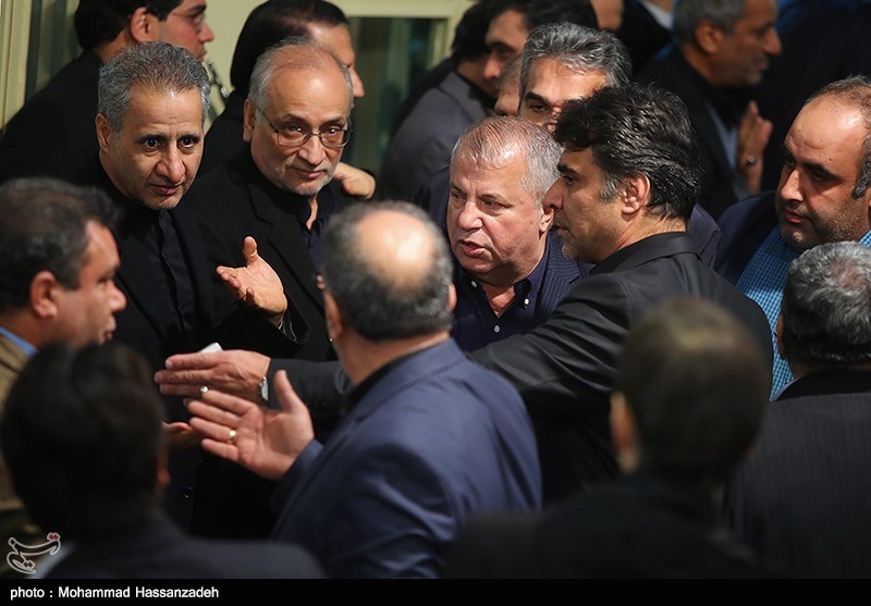 وداع با پیکر آیت الله هاشمی رفسنجانی در حسینیه جماران -5