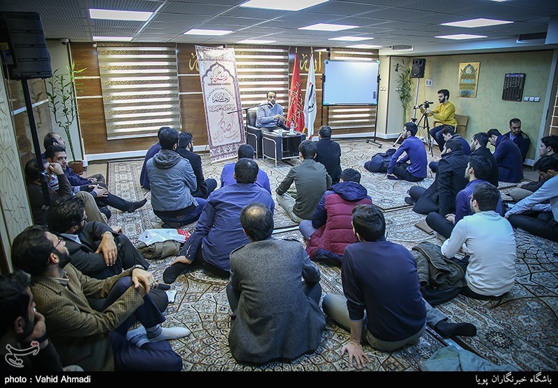 پنجمین جلسه حلقه شعر و تصنیف «ریّان»