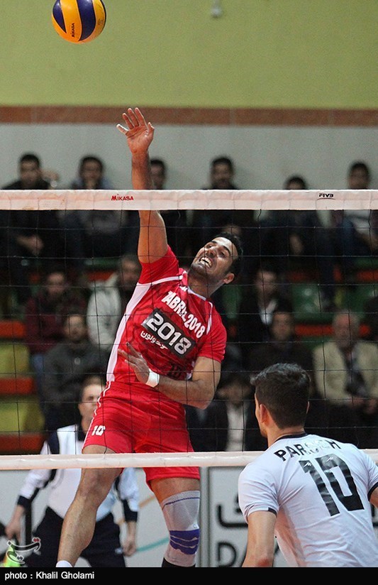 صالحین ورامین بازی را در خانه به اردکان یزد واگذار کرد