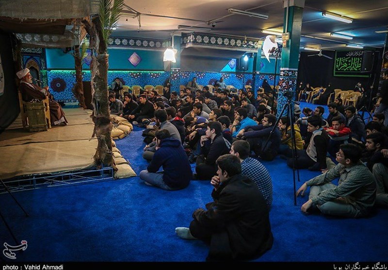 دومین یادواره شهدای «دبیرستان فلسفی» 