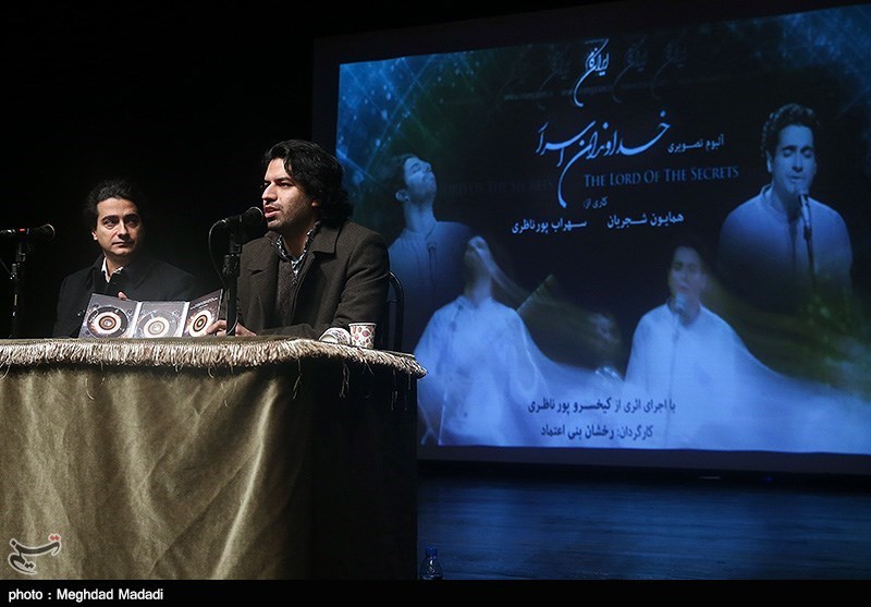 آئین رونمایی از آلبوم خداوندان اسرار