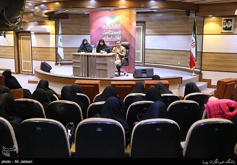 نشست جبهه نیروی های مردمی انقلاب اسلامی