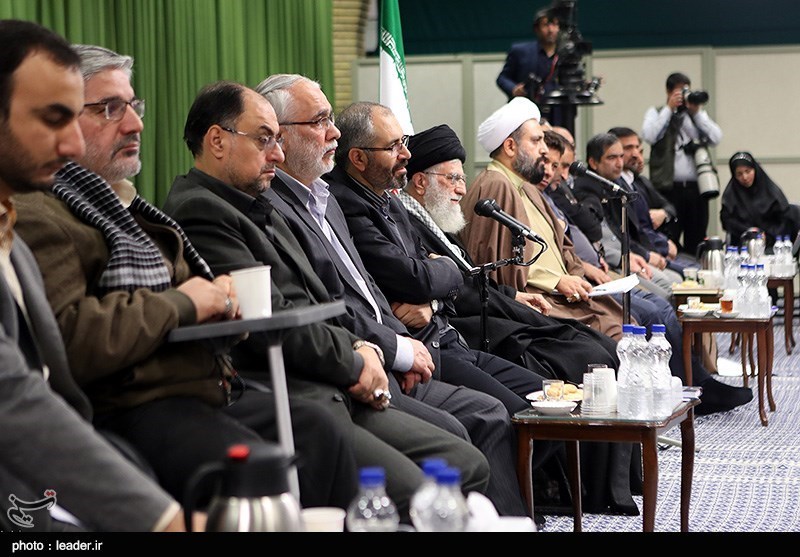 دیدار جمعی از شاعران مذهبی در آستانه شهادت حضرت فاطمه زهرا (س)