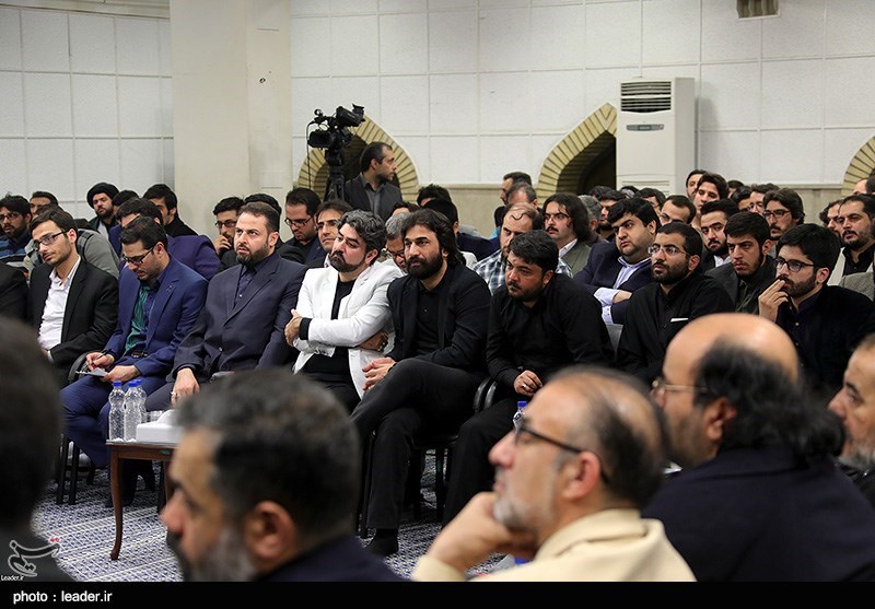 دیدار جمعی از شاعران مذهبی در آستانه شهادت حضرت فاطمه زهرا (س)