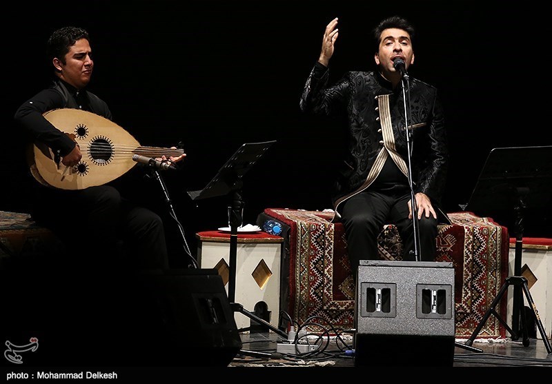 کنسرت  محمد معتمدی  در تالار وحدت