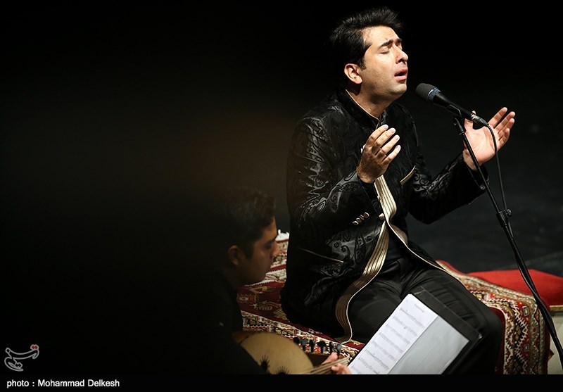 کنسرت  محمد معتمدی  در تالار وحدت