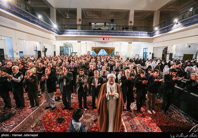 اقامه نماز جماعت مغرب و عشاء درمسجد جامع پیامبر اعظم(ص)