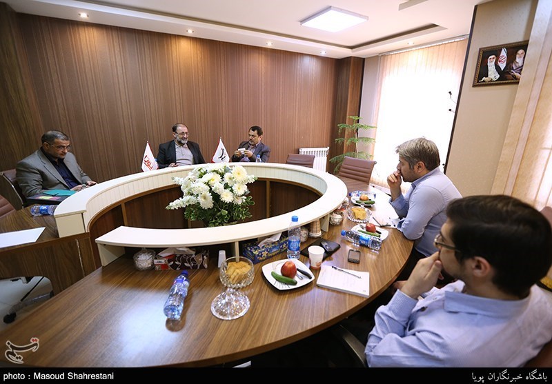 میزگرد بررسی کنفرانس انتفاضه