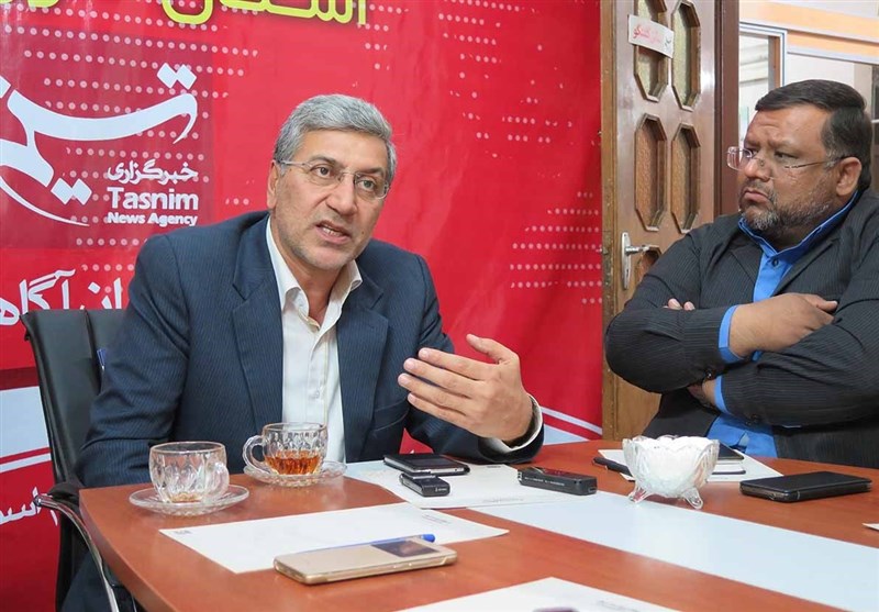 میزگرد «بحران‌های زیست محیطی خوزستان و آسیب‌های آن»