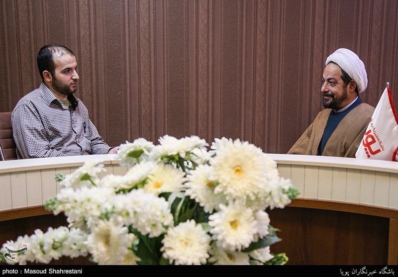 حجت الاسلام رضازاده کارشناس مذهبی