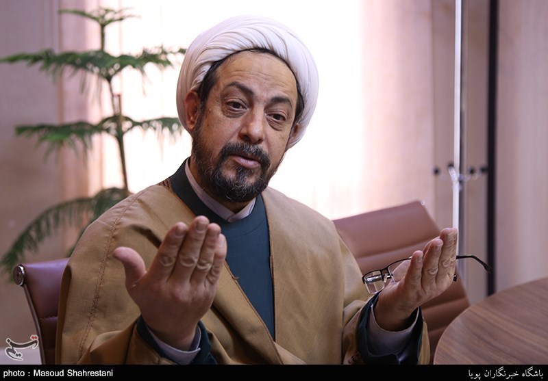 حجت الاسلام رضازاده کارشناس مذهبی