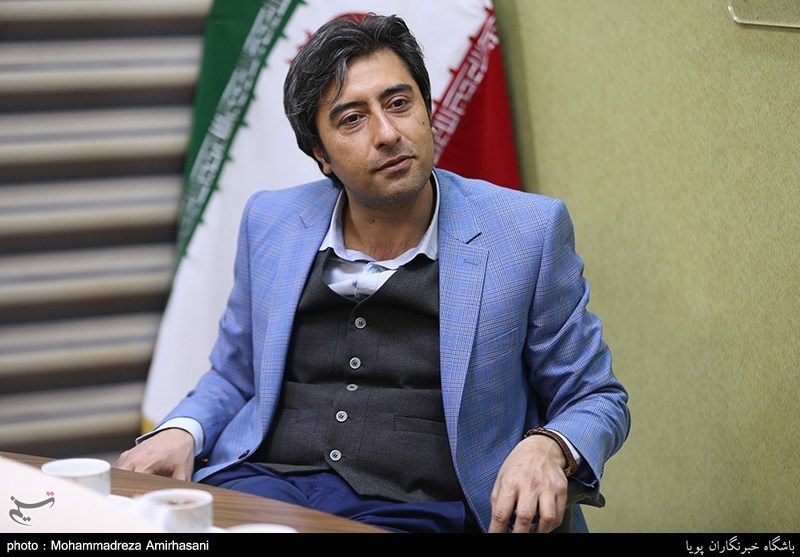 گفت و گو با کیاداود اسفندیاری مجری برنامه پایش