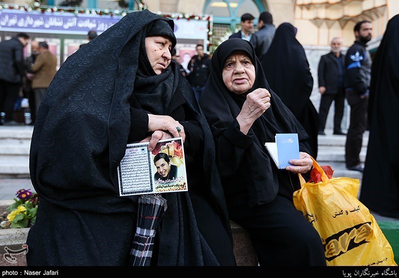 مراسم چهلم شهدای آتش‌نشان حادثه پلاسکو