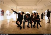 افتتاح نمایشگاه عکس «عشق و آتش» کار گروهی عکاسان باشگاه خبرنگاران پویا(تسنیم) 