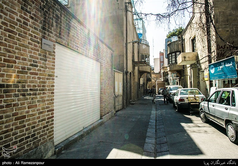 تنها کوچه قرینه تهران